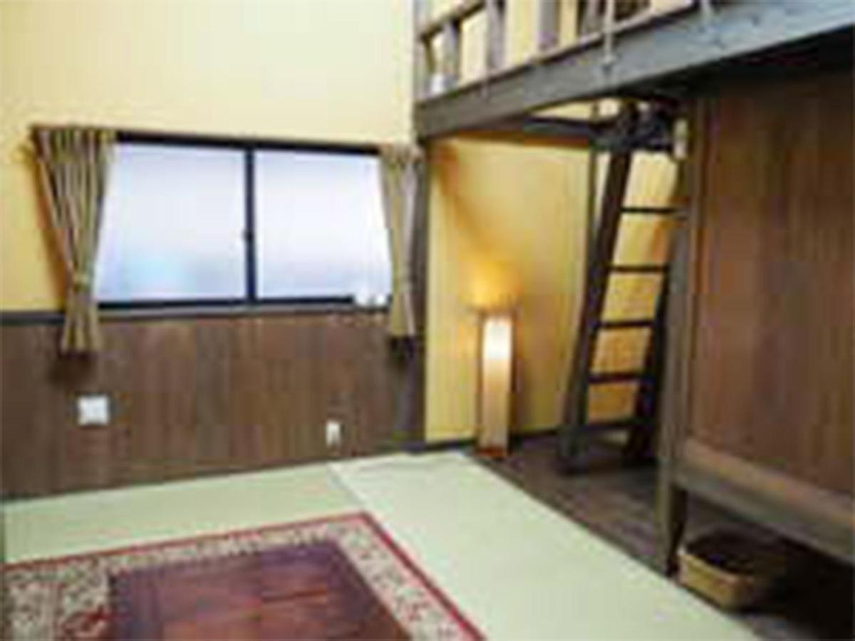 Sudomari Minshuku Friend Hotel Якушима Екстериор снимка