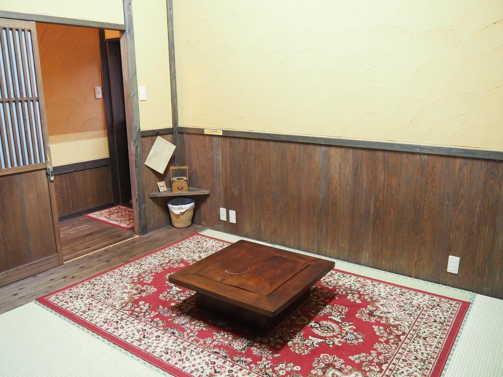 Sudomari Minshuku Friend Hotel Якушима Екстериор снимка